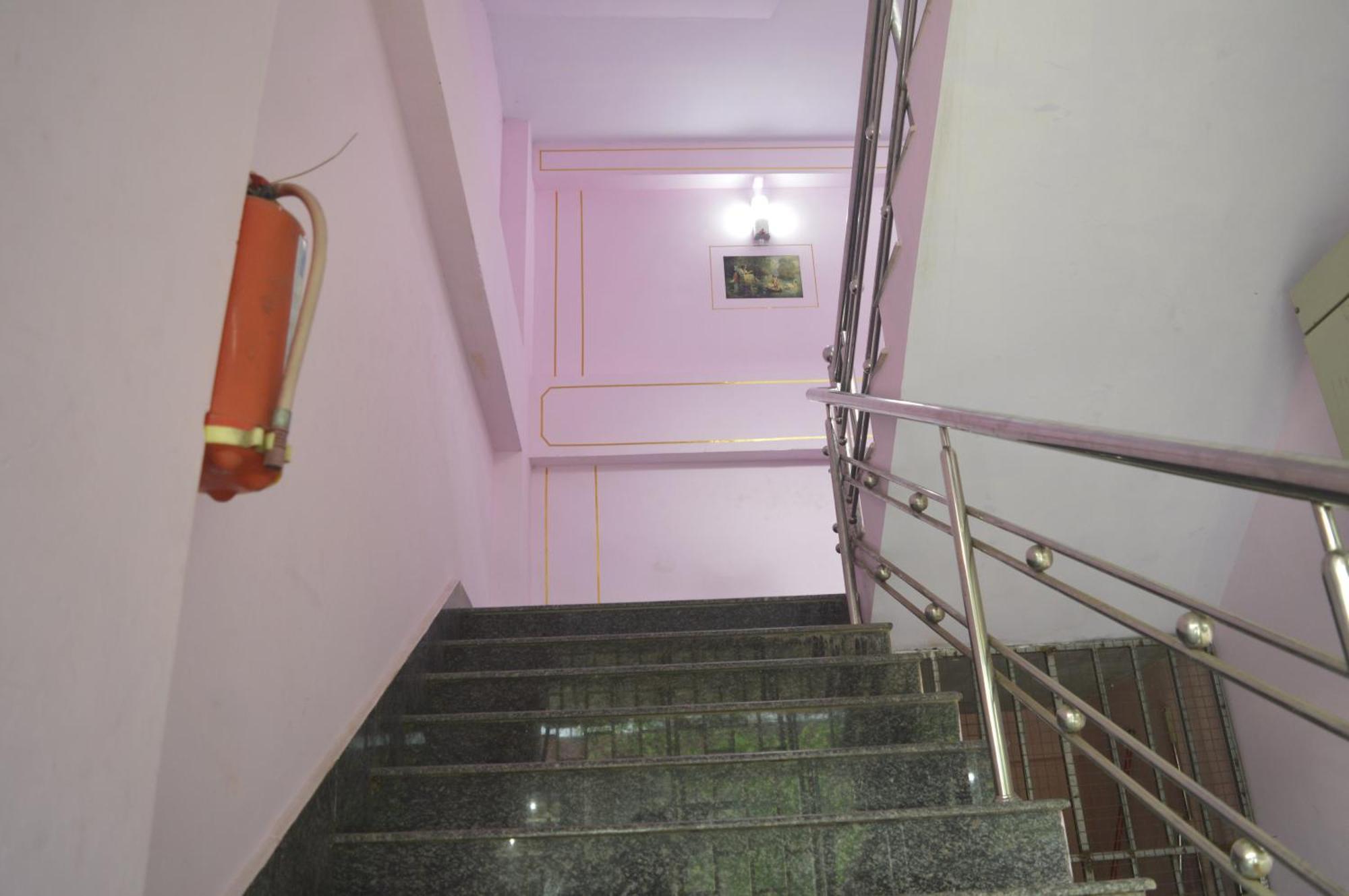 Green Castle Residency Nedumkandam Exterior photo