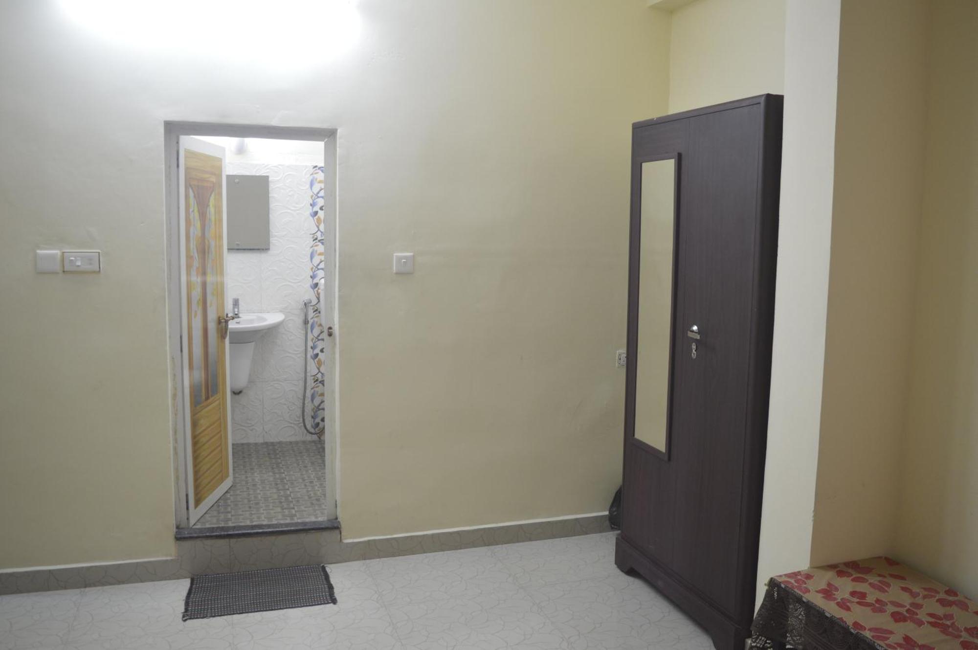 Green Castle Residency Nedumkandam Exterior photo