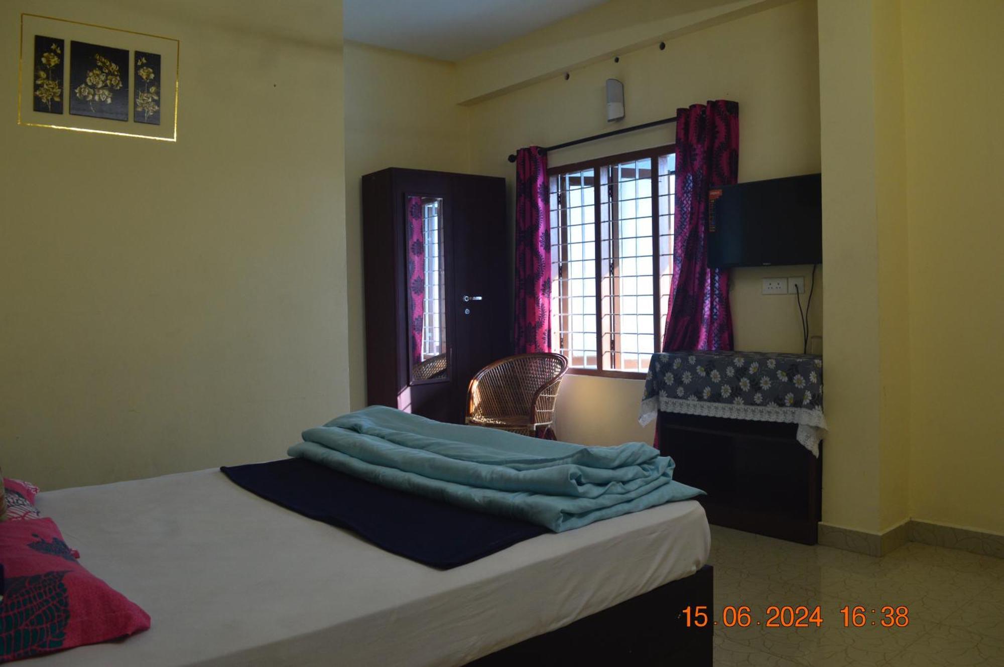 Green Castle Residency Nedumkandam Exterior photo
